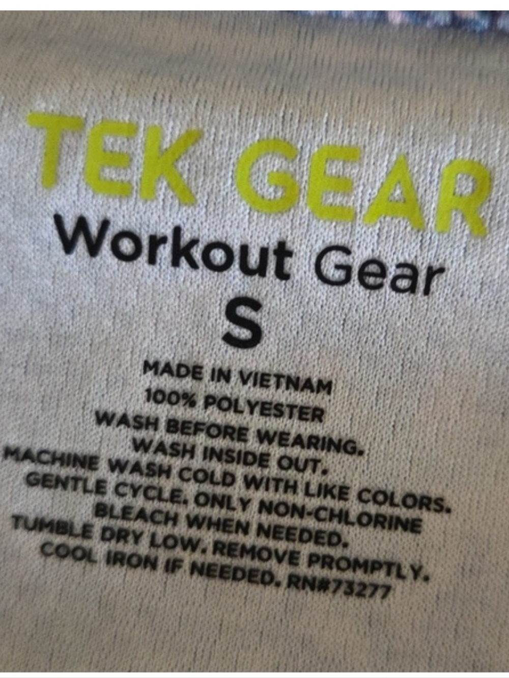Tek Gear Workout Gear Blue Multi-Pattern Sleeveless Tank NEW - Picture 3 of 3